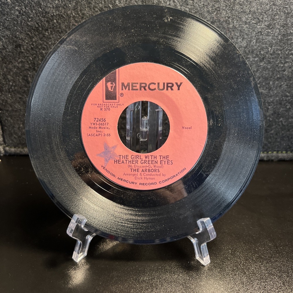 Pop 60S 45 The Arbors - The Girl With The Heather Green Eyes‎ / Anybody Her